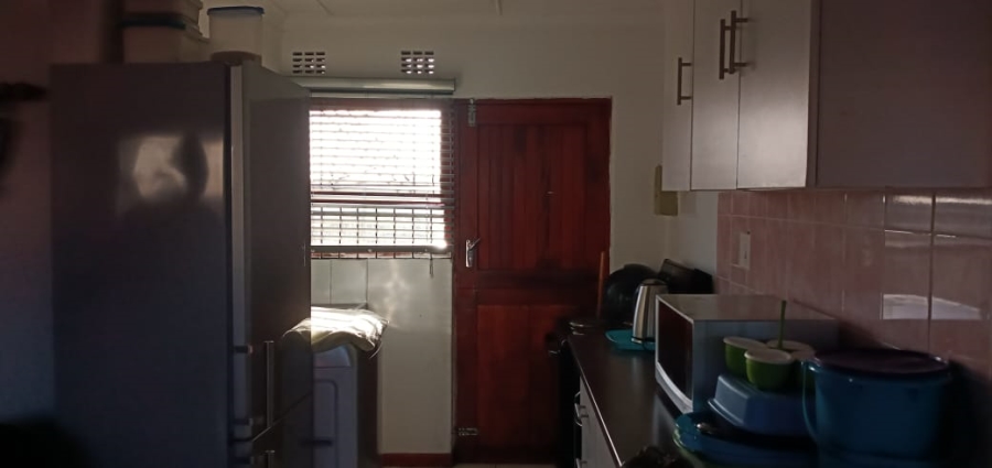 To Let 3 Bedroom Property for Rent in Amalinda Eastern Cape